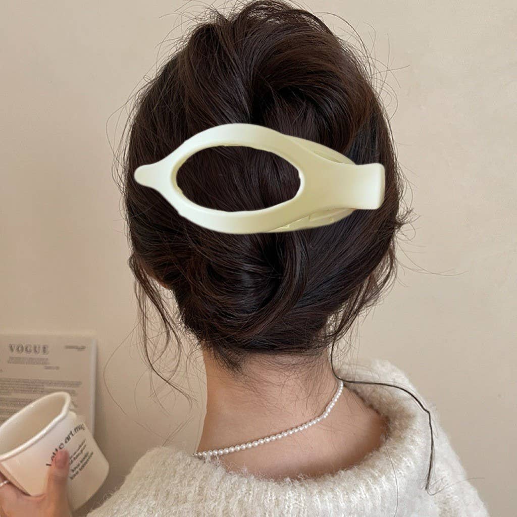OVAL LAY DOWN FLAT HAIR CLAW CLIPS