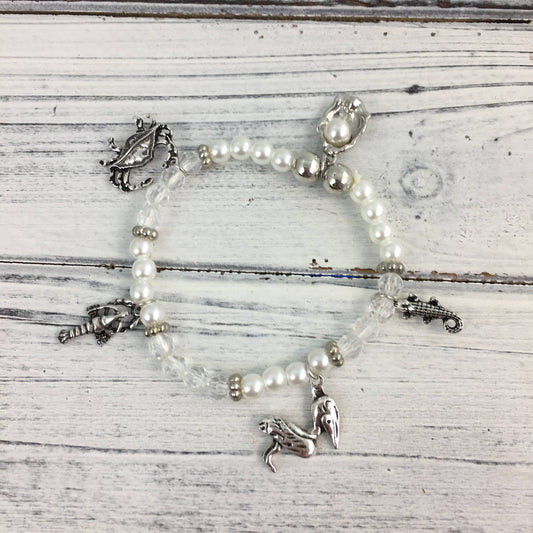 Louisiana themed 5-charm bracelet