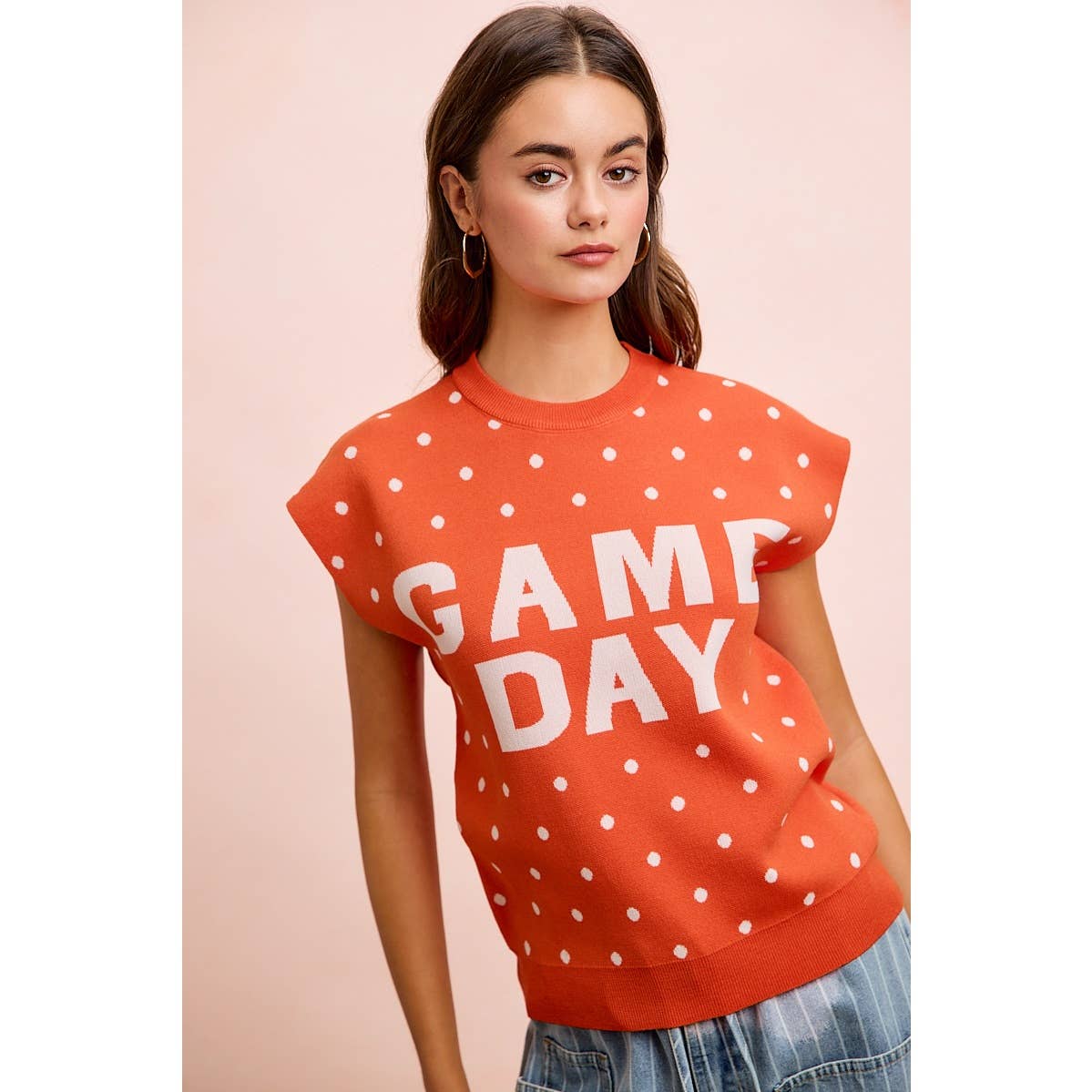 GAMEDAY LETTER AND POLKA DOTS SLEEVELESS KNIT TOP