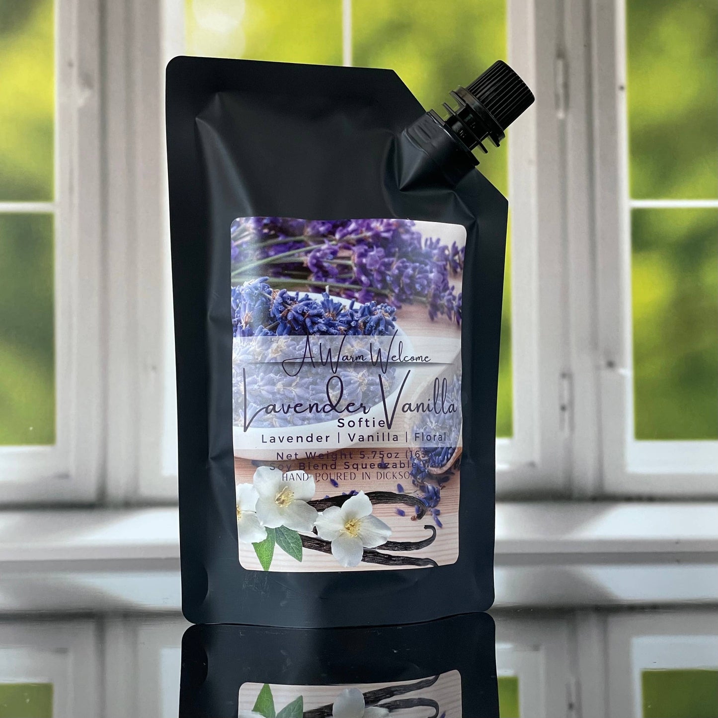 Lavender Vanilla Softie | Squeeze Wax Melt