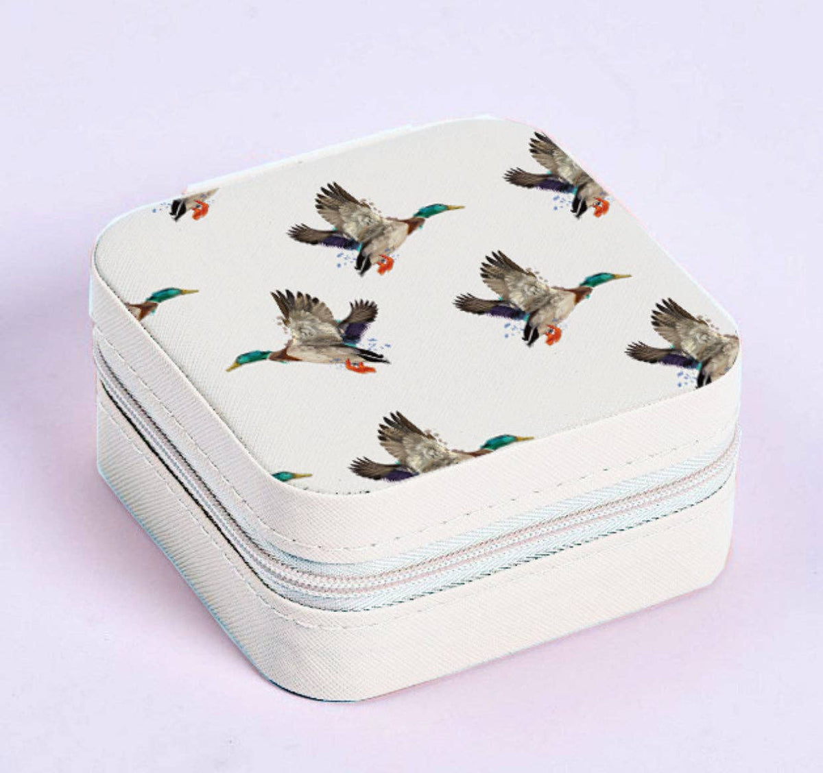White Duck Square Jewelry Case