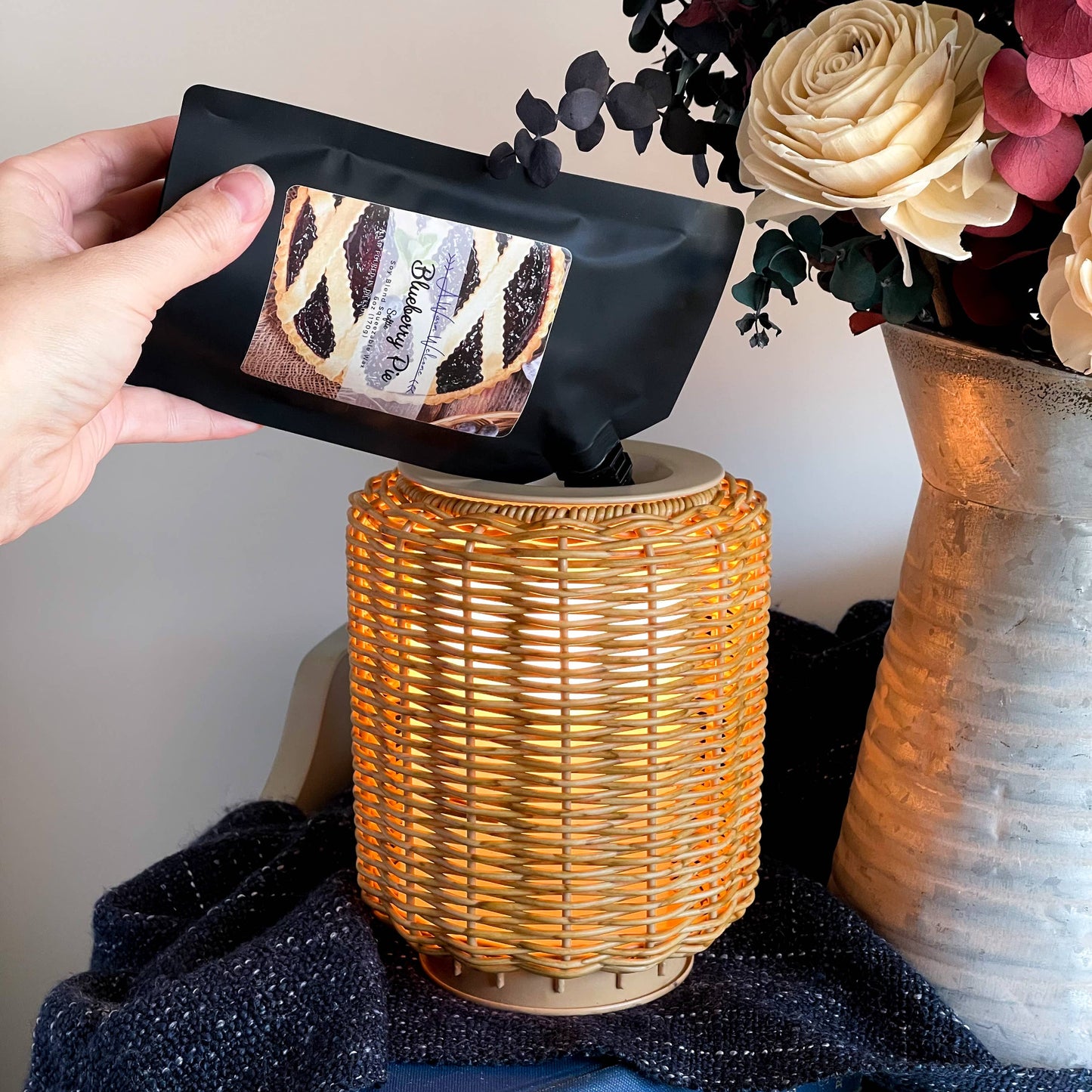 Lavender Vanilla Softie | Squeeze Wax Melt