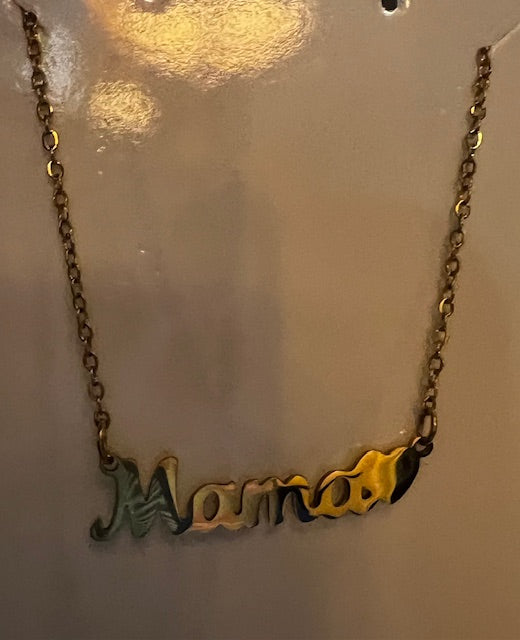 Mama Necklace