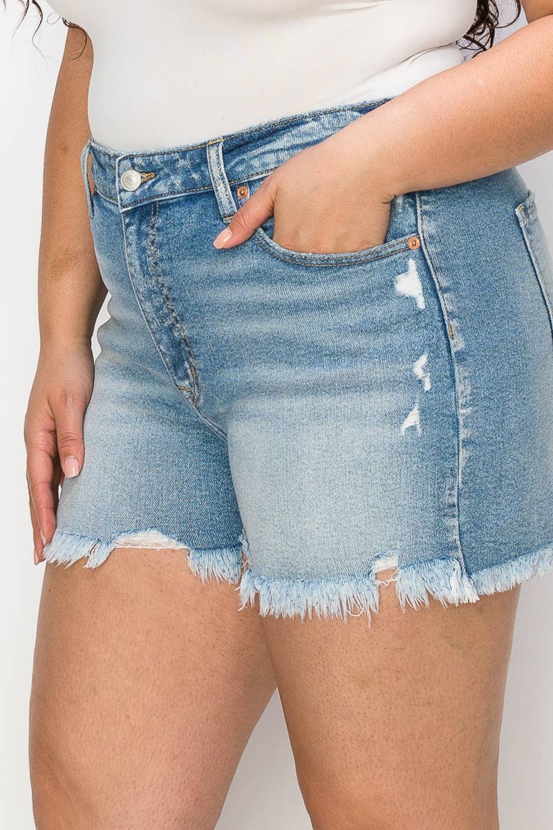 PLUS SIZE - HIGH  RISE STRETCH  SHORT JEANS