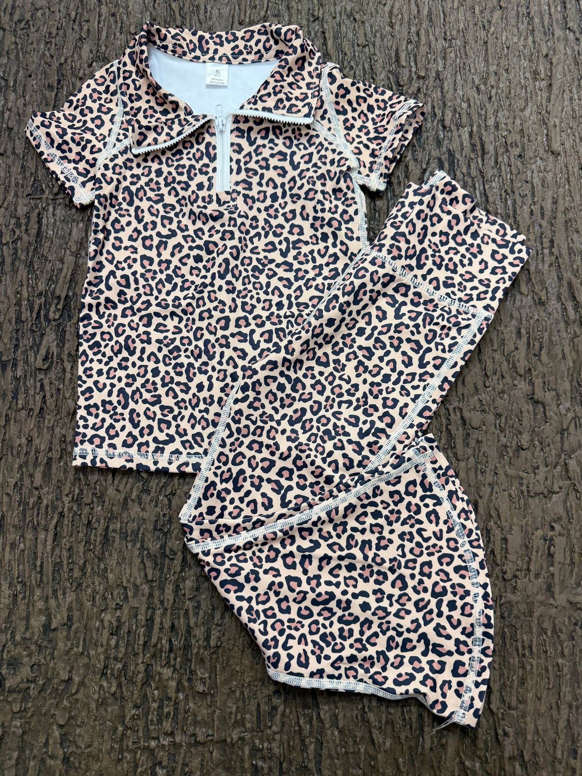 Leopard printed HI-Performance short sleeve and pants