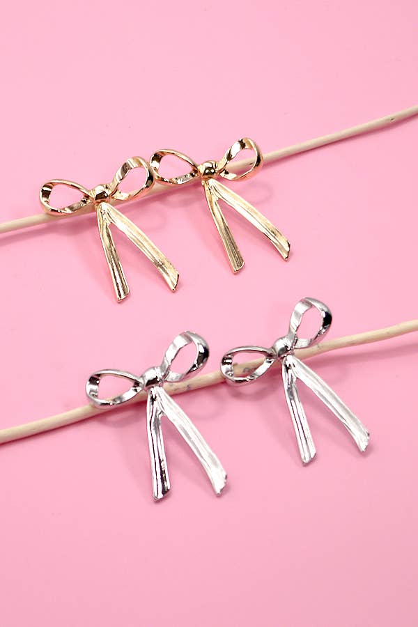 BOW MOVABLE STUD EARRINGS | 31E03579