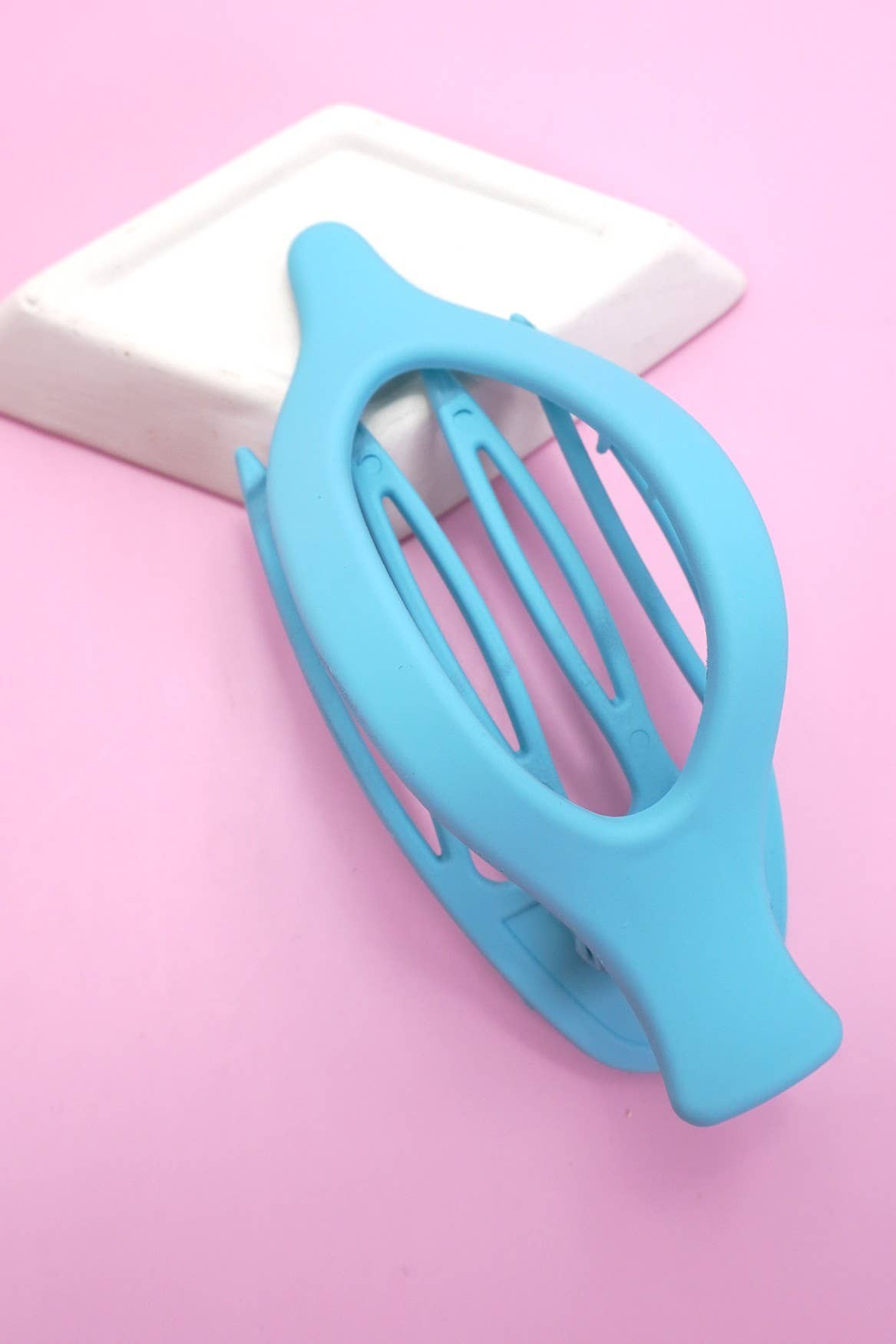 OVAL LAY DOWN FLAT HAIR CLAW CLIPS