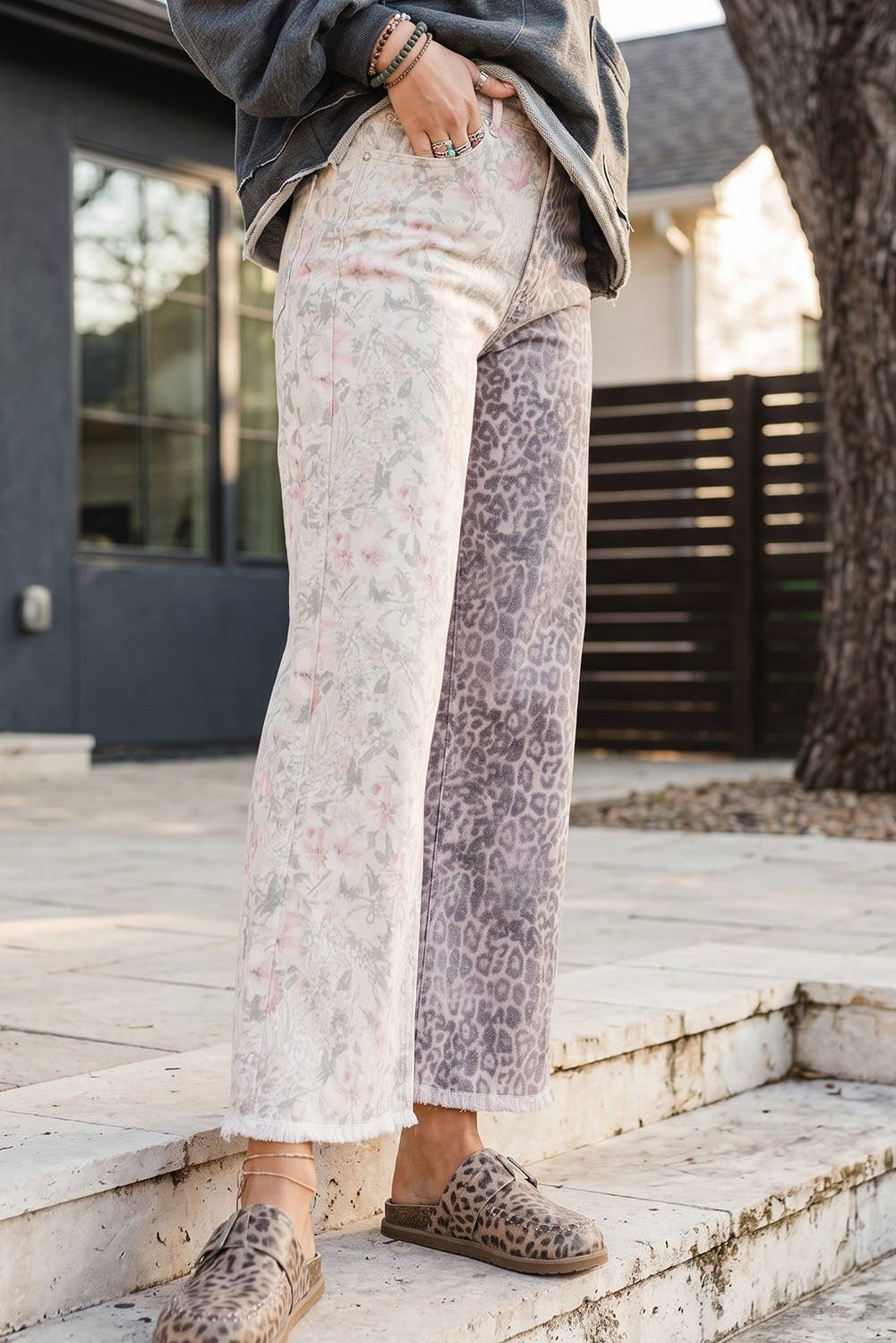 Western Leopard Frayed Edge Wide Leg High Waist Jeans