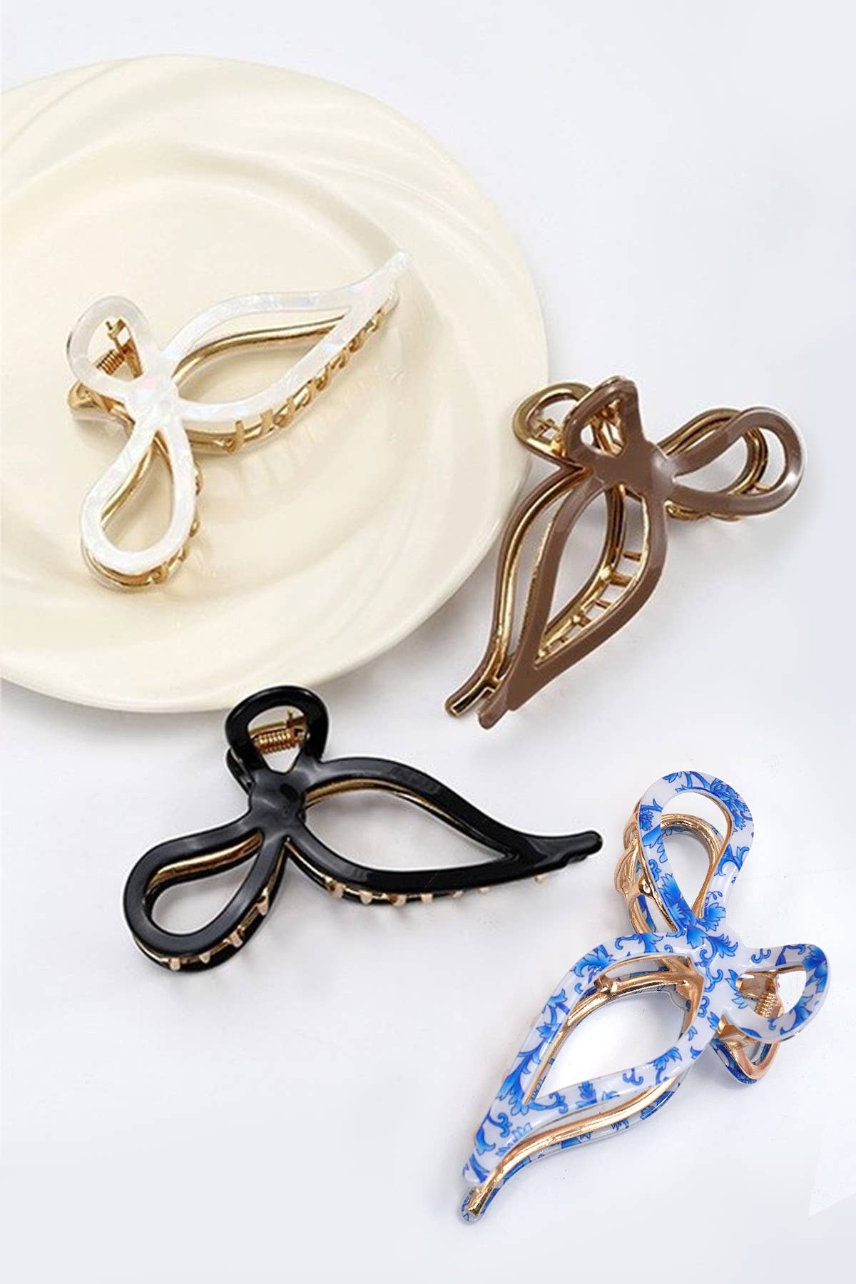 JUMBO CELLULOSE CASTING BOW HAIR CLAW CLIP